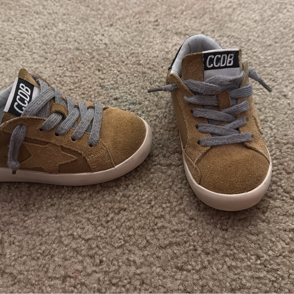 Kids Brown Sneakers